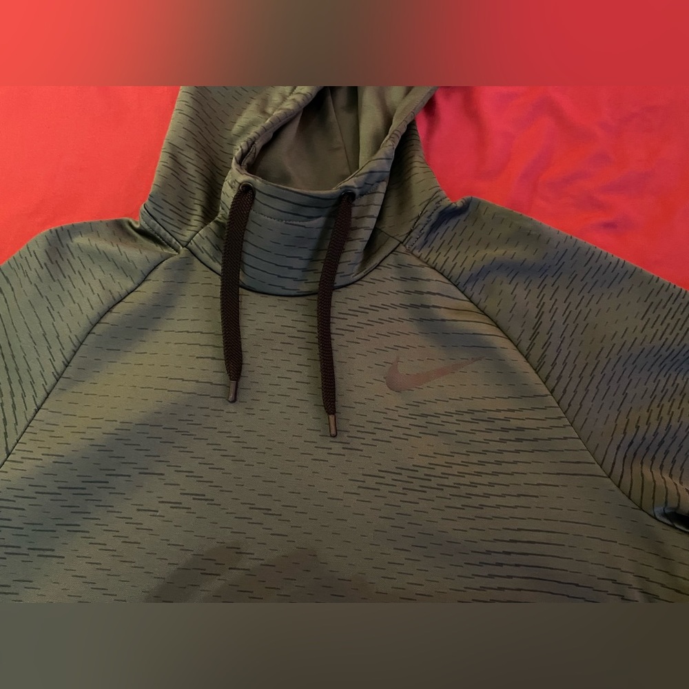 Nike hoodie
